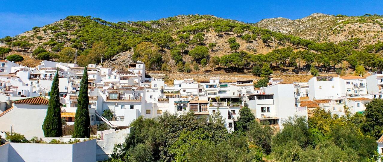 Sea To Sky Suites - Mijas Pueblo Екстер'єр фото