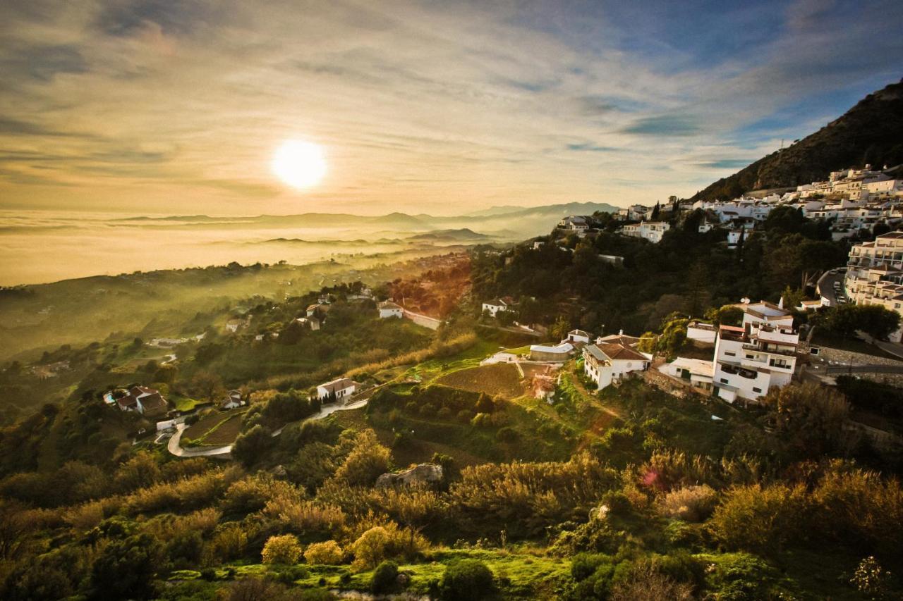 Sea To Sky Suites - Mijas Pueblo Екстер'єр фото
