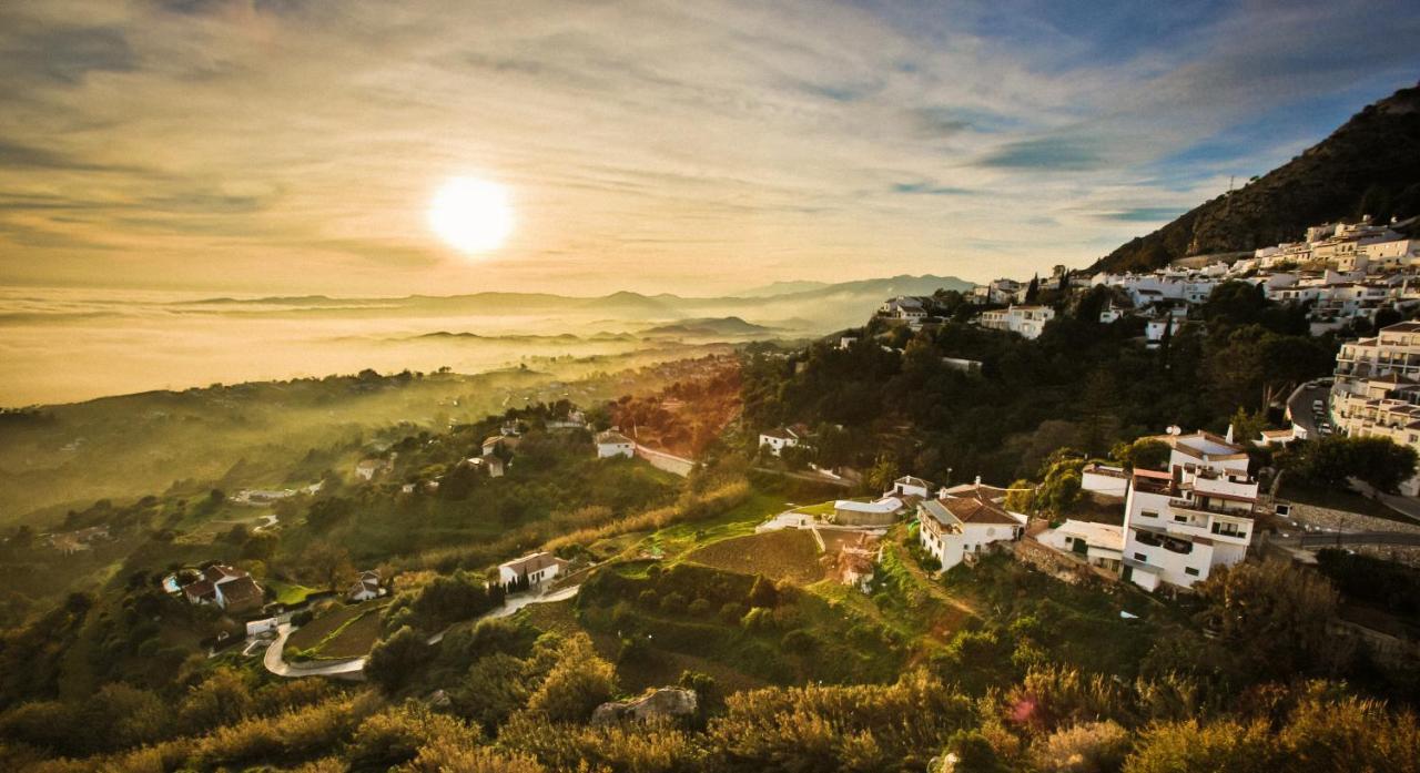 Sea To Sky Suites - Mijas Pueblo Екстер'єр фото